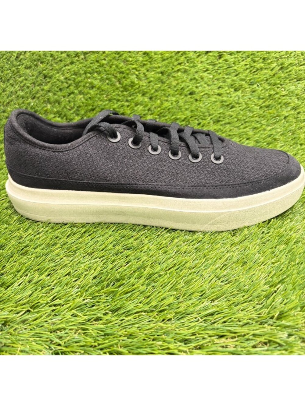Allbirds Wool Piper 2 Mens Size 13.5 Black White Athletic Running Shoes Sneakers